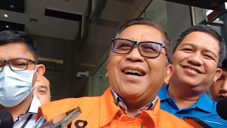 Sidang Perdana Hasto Kristiyanto: Tim Hukum Siap Hadapi KPK