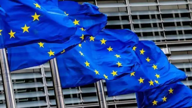 Eropa Bergejolak: Ancaman Tarif Trump Guncang Hubungan Transatlantik